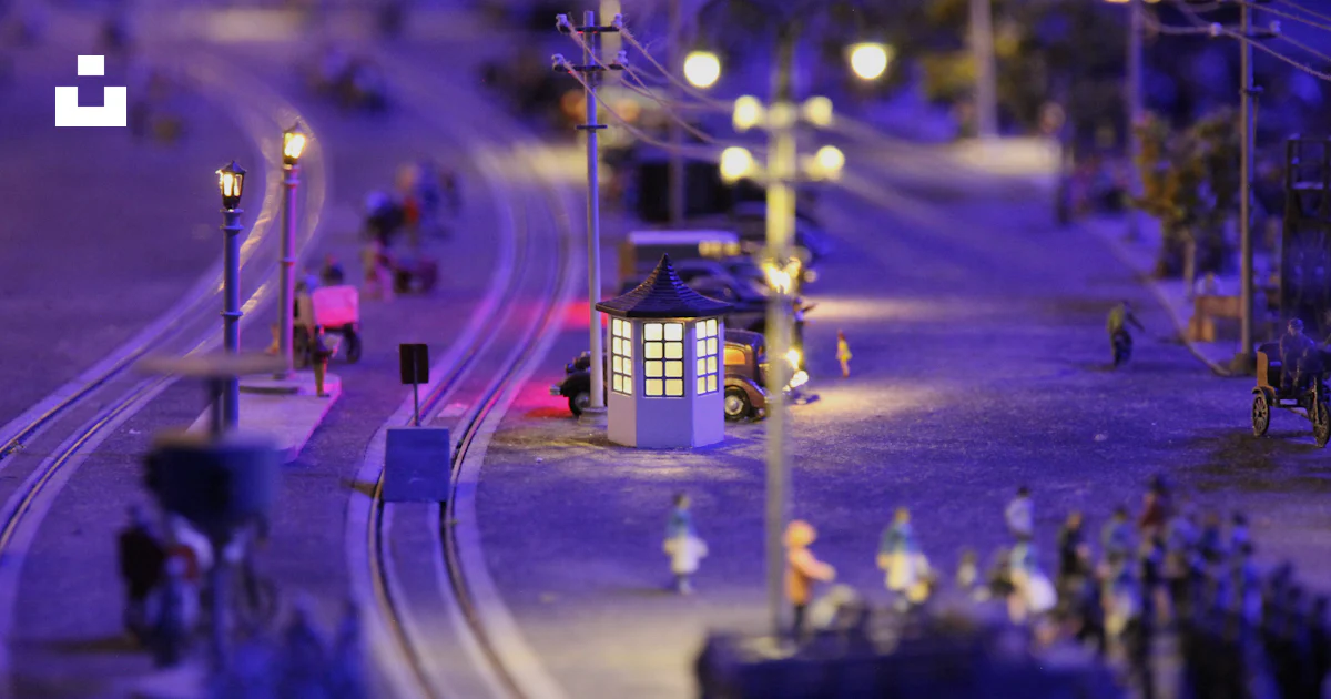 Model Scape City scape scale model photo – Free Lighting Image on Unsplash