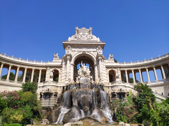 building and water fountani in Palais Longchamp France