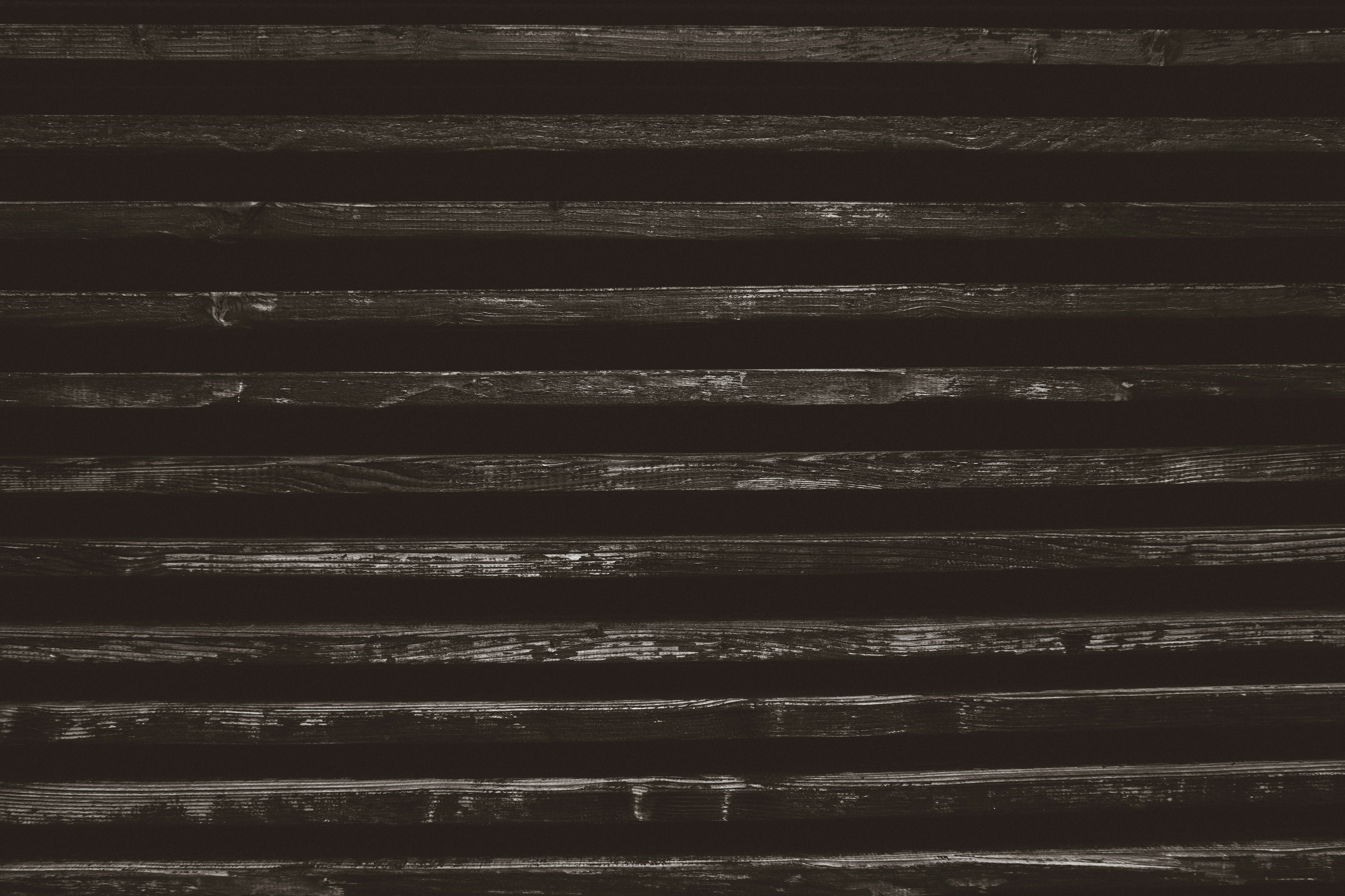 Horizontal wood profiles