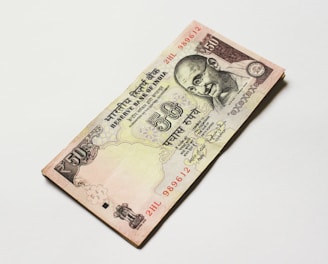 50 Indian rupee banknote