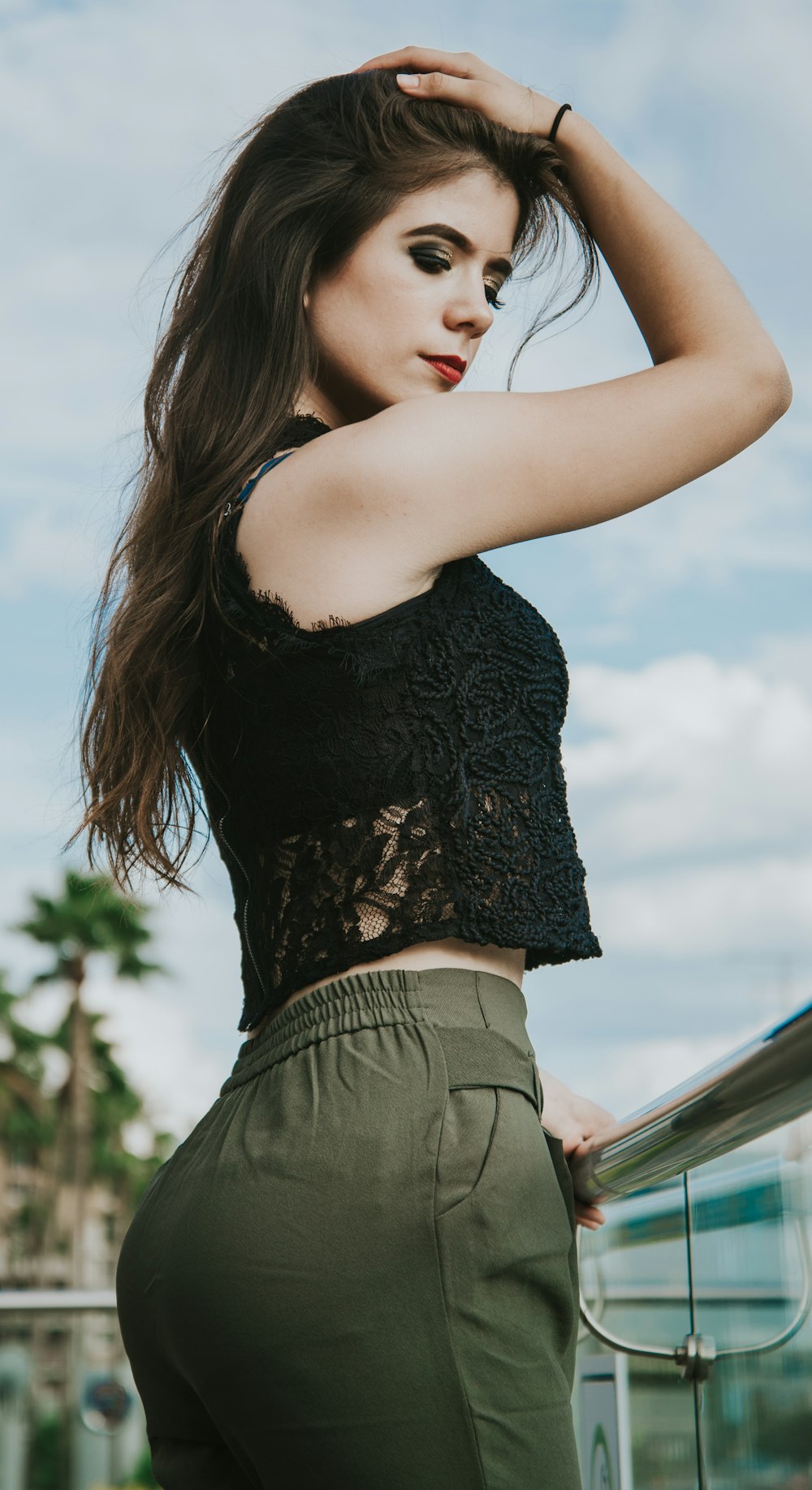 women's black lace sleeveless top