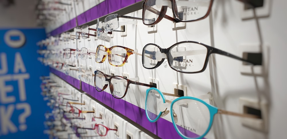 eyeglasses lot