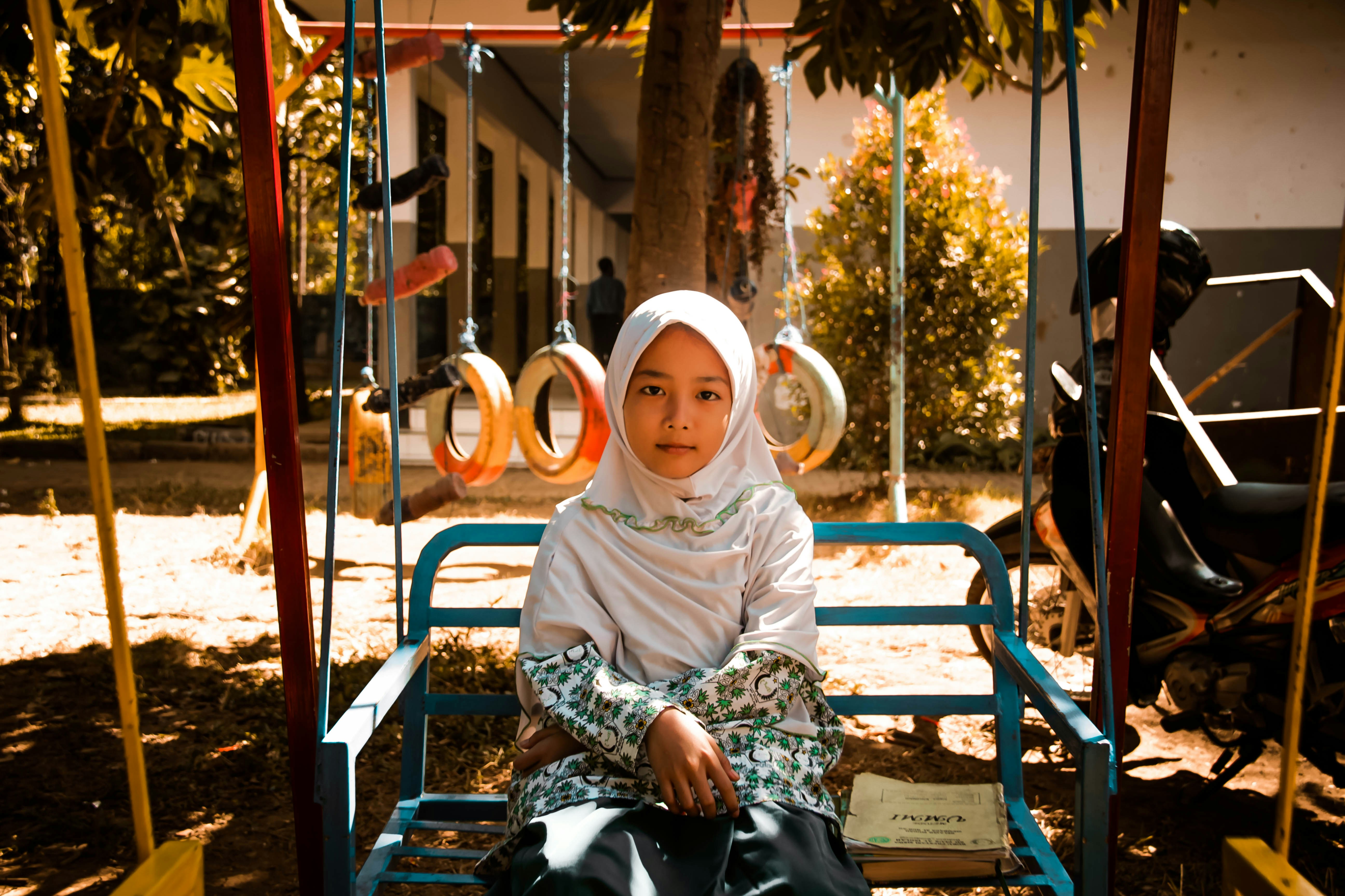 girl wearing white hijab