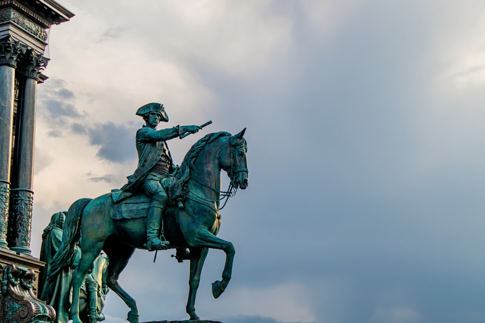 soldier riding horse statue