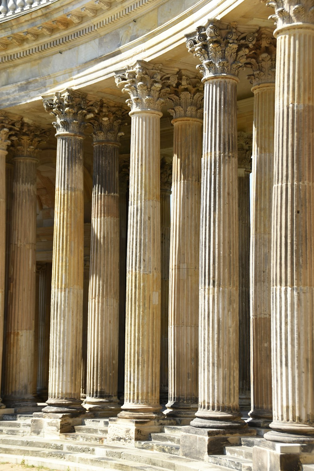 brown columns
