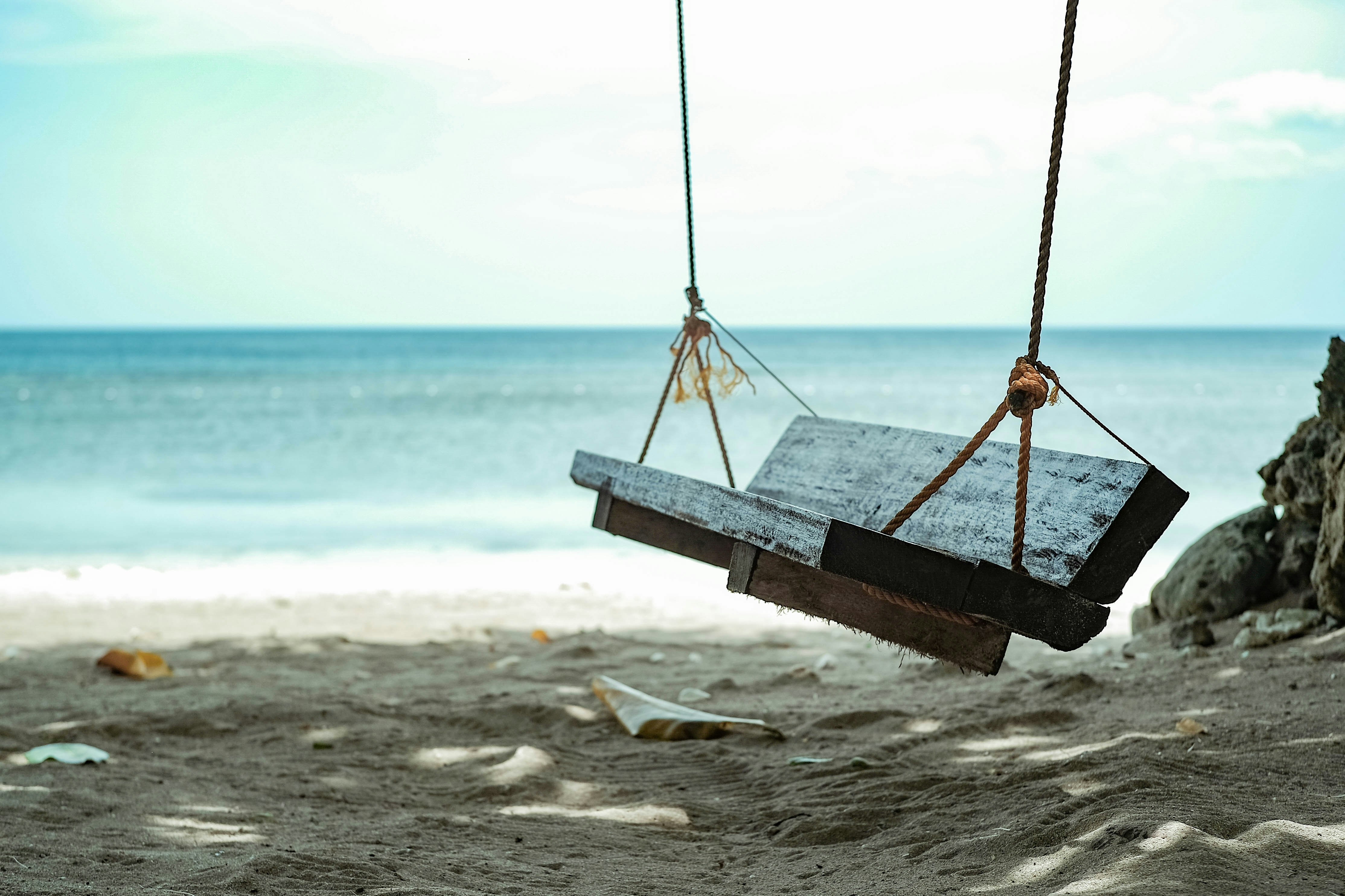 great photo recipe,how to photograph brown wooden swing seat