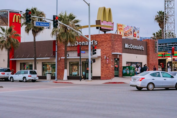 McDonalds serves  Breakfast