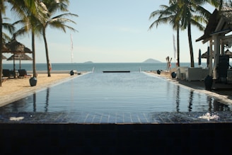 Pool am Meer