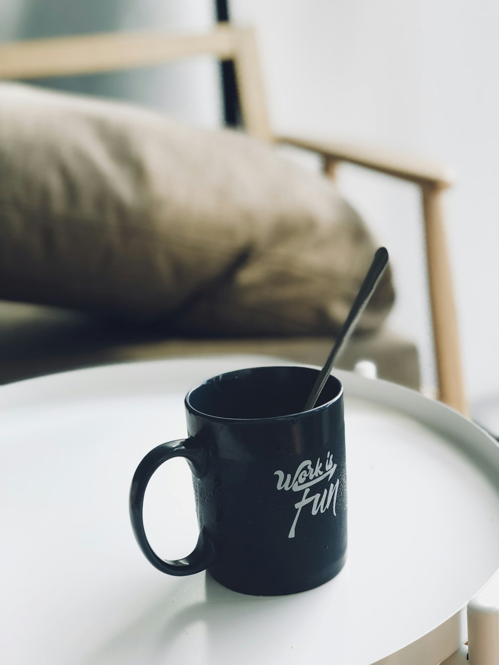 cuillère dans la tasse