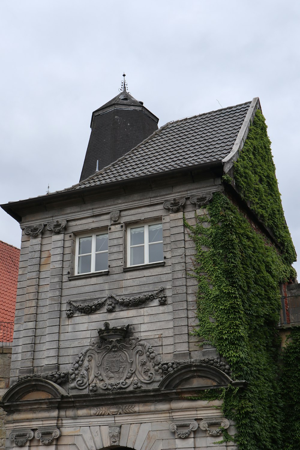 gray house