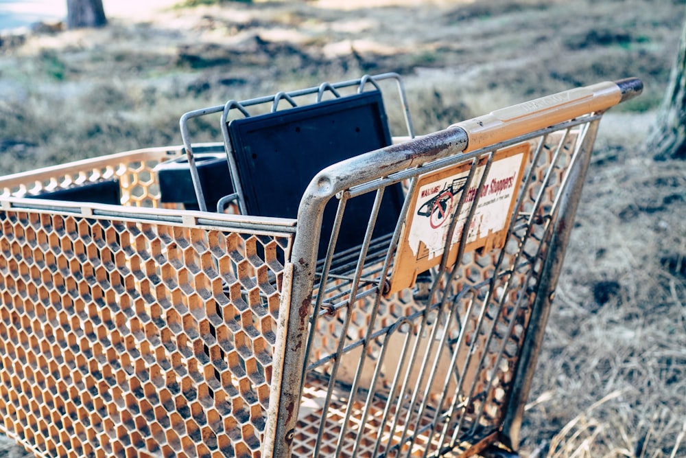 grey stainless steel cart in close-up photography