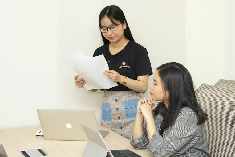 Giữ im lặng đúng lúc sau khi đưa ra quan điểm