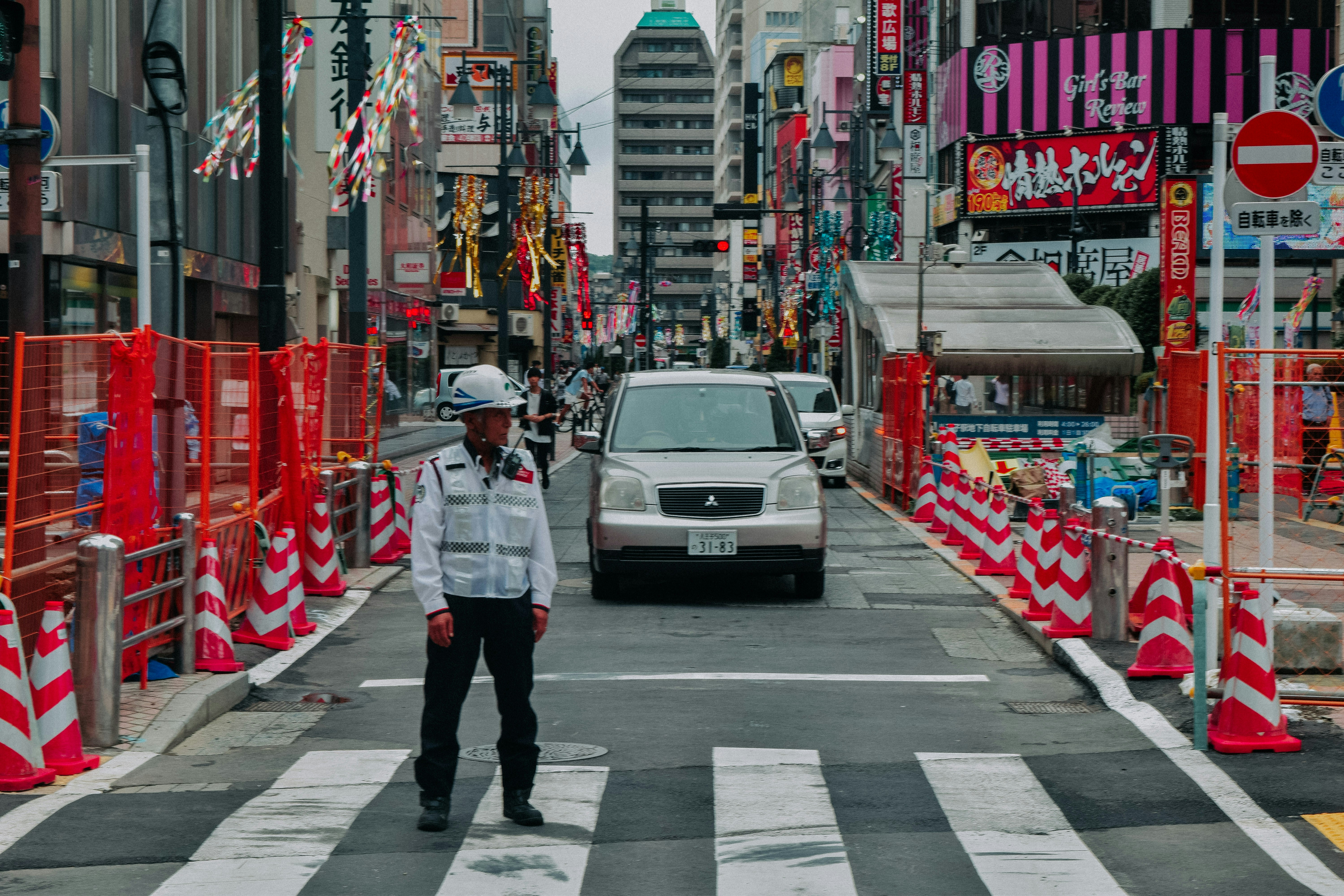 Crowed Pictures | Download Free Images on Unsplash