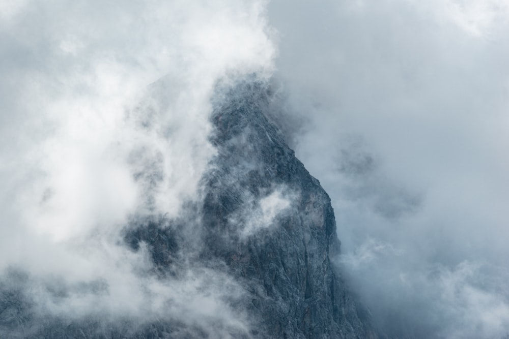 mountain and sea cloud