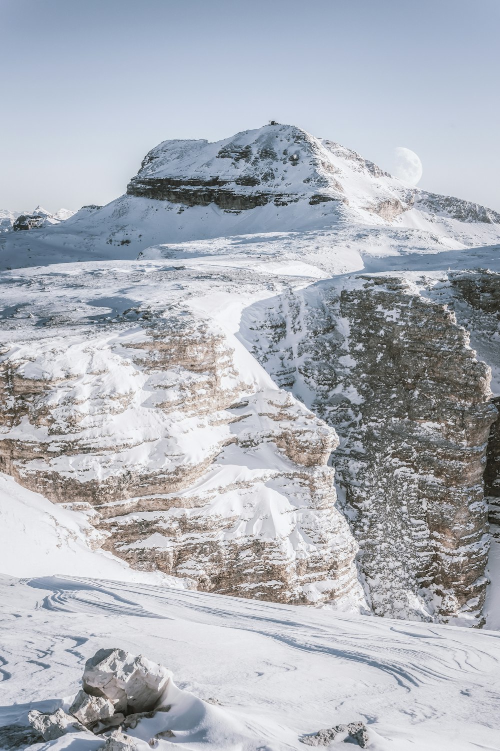 white and brown mountain