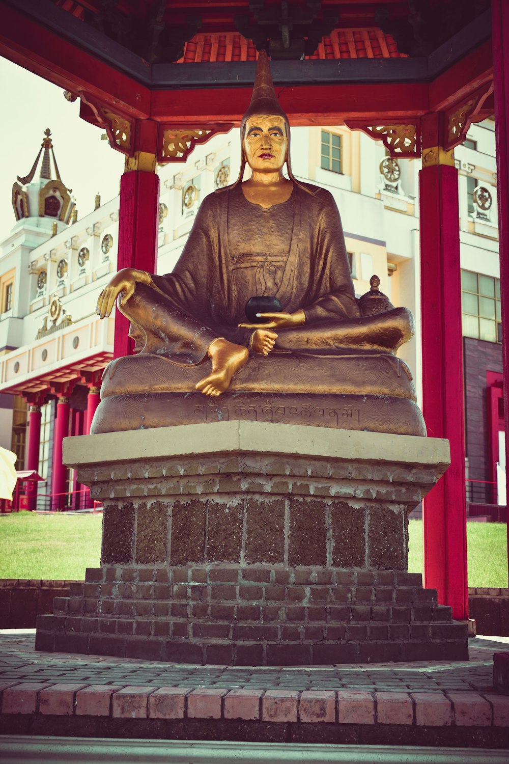 Buddha statue