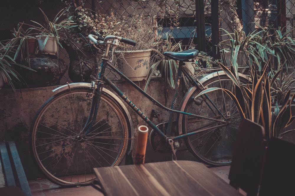 brown bicycle