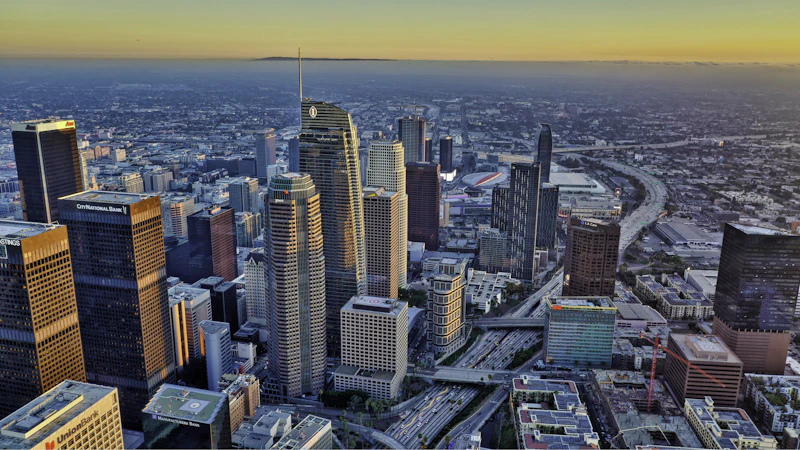 Los Angeles skyline with high-rise buildings representing the enterprise business market