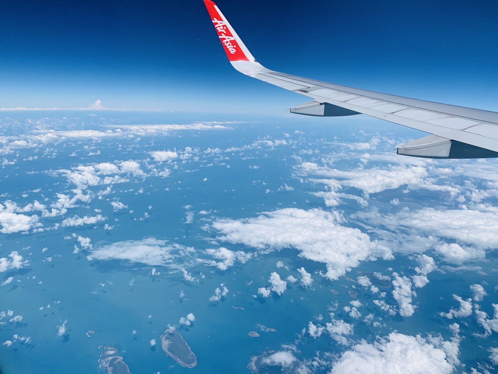 closeup photo of airplane wing ]