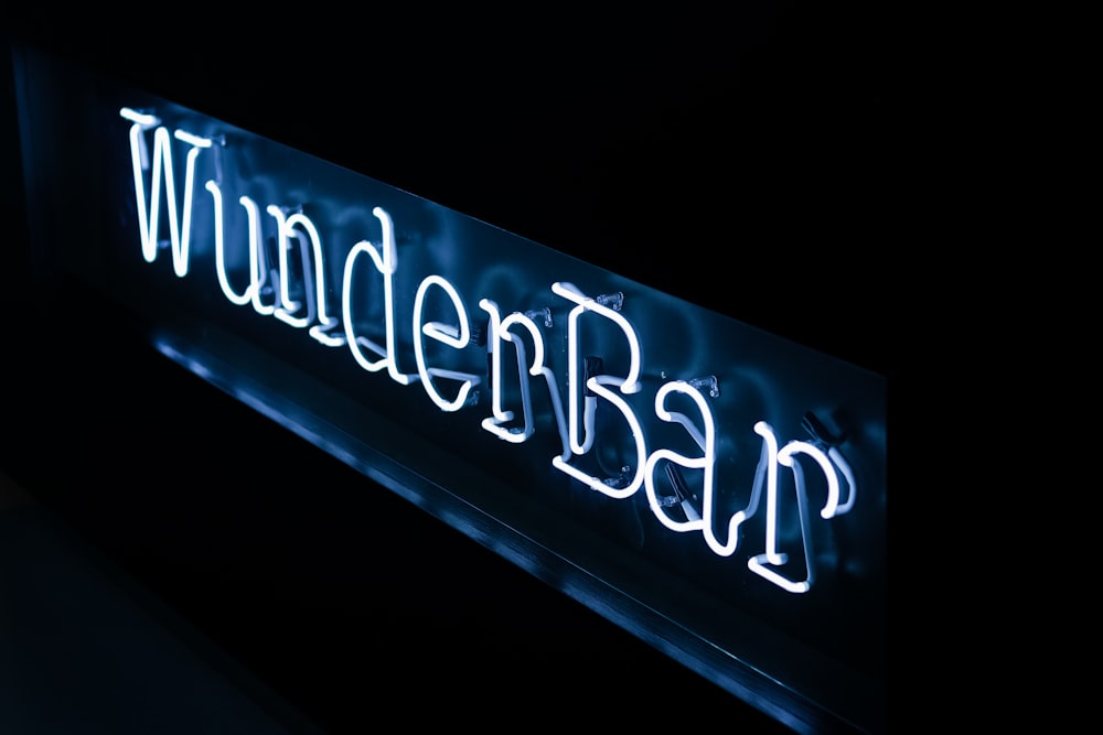 Signalétique LED Wonder Bar