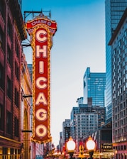 red and yellow Chase O Chicago billboard