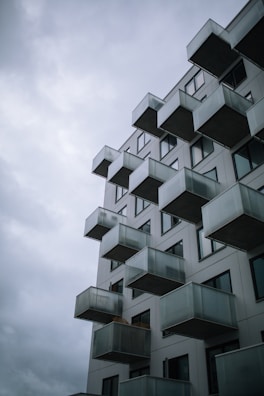 gray concrete building at daytime