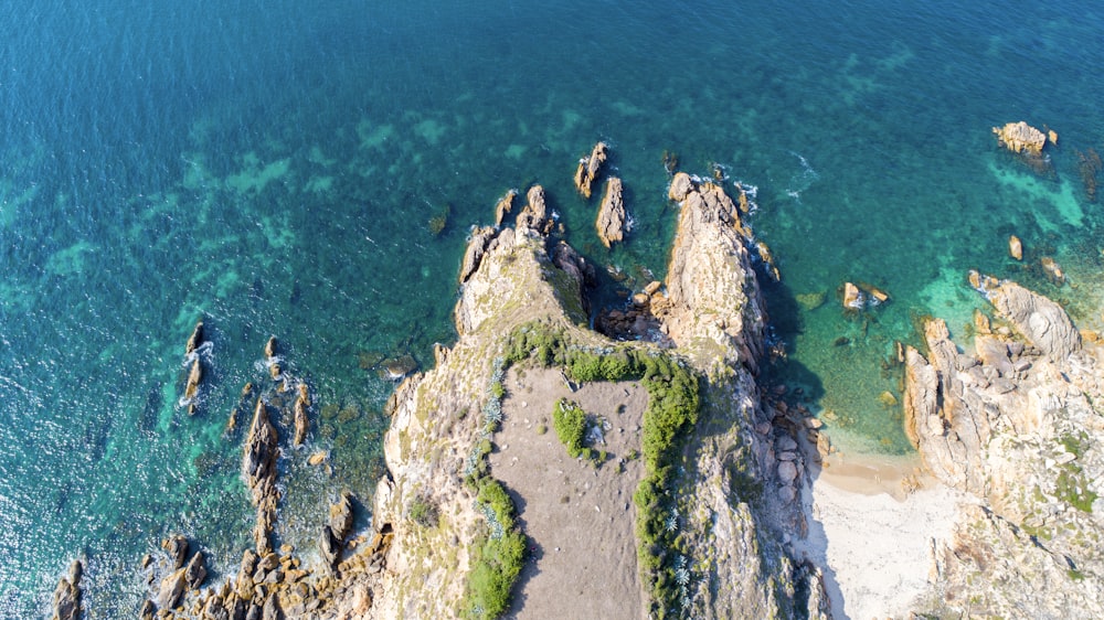 birds eye photography of mountain