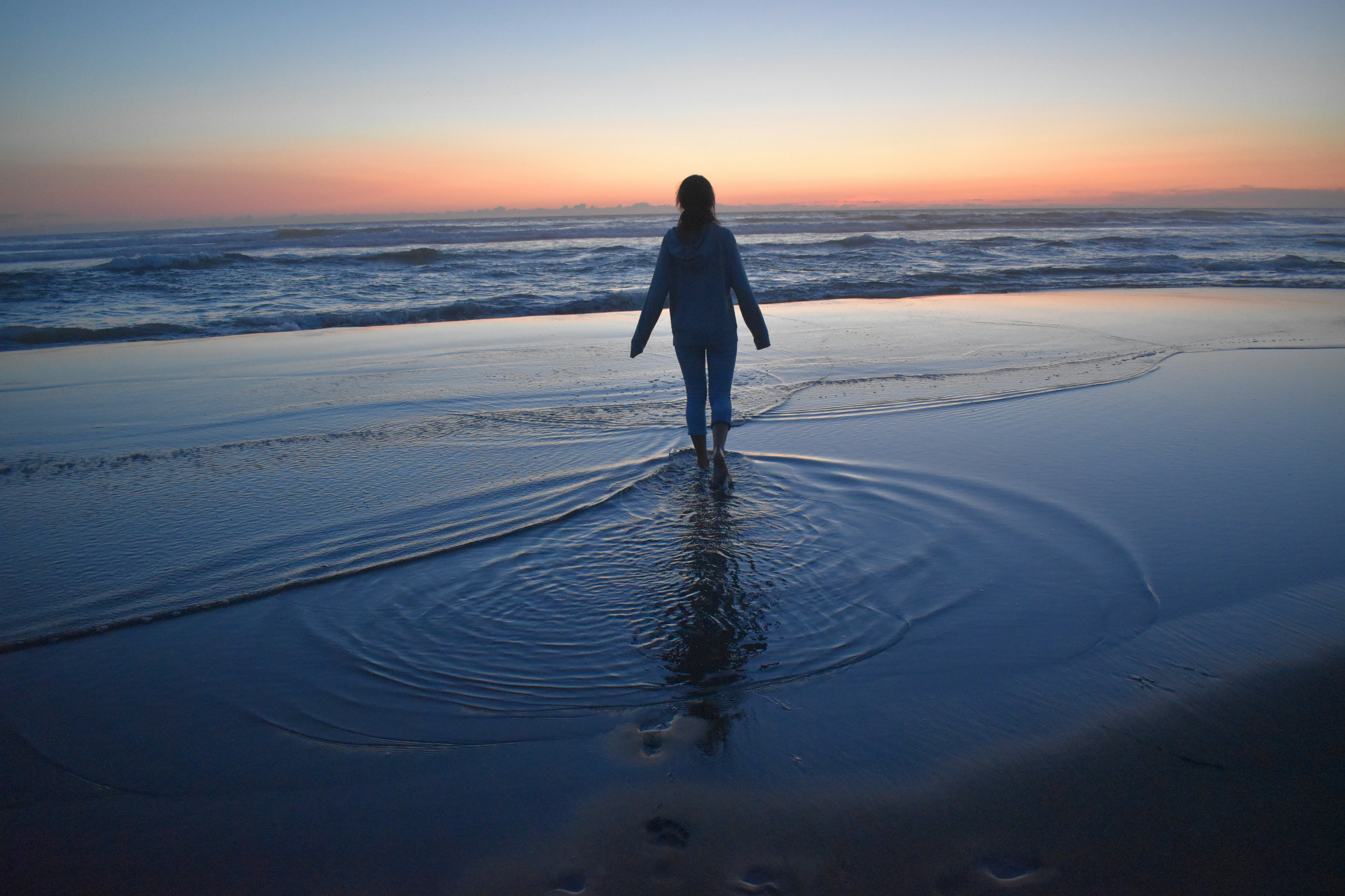 Photo by pictures102