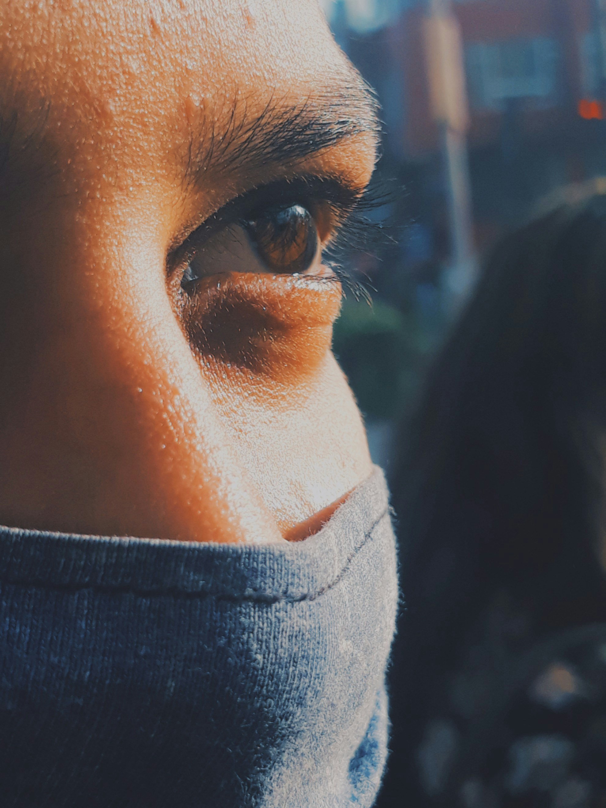 Why Masked Autoencoding Learns Strong Vision Features