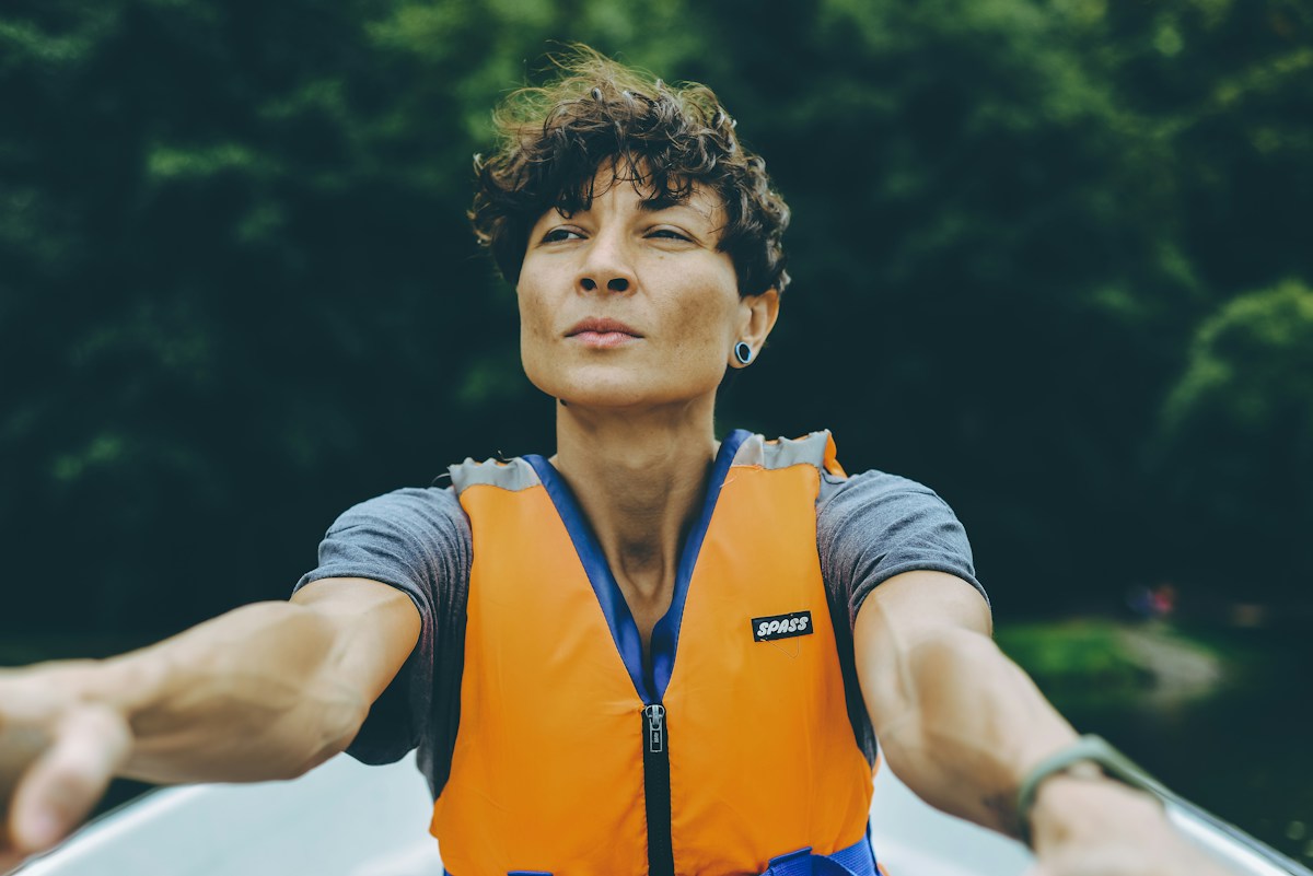 How to Unstick a Hydration Vest Zipper Safely