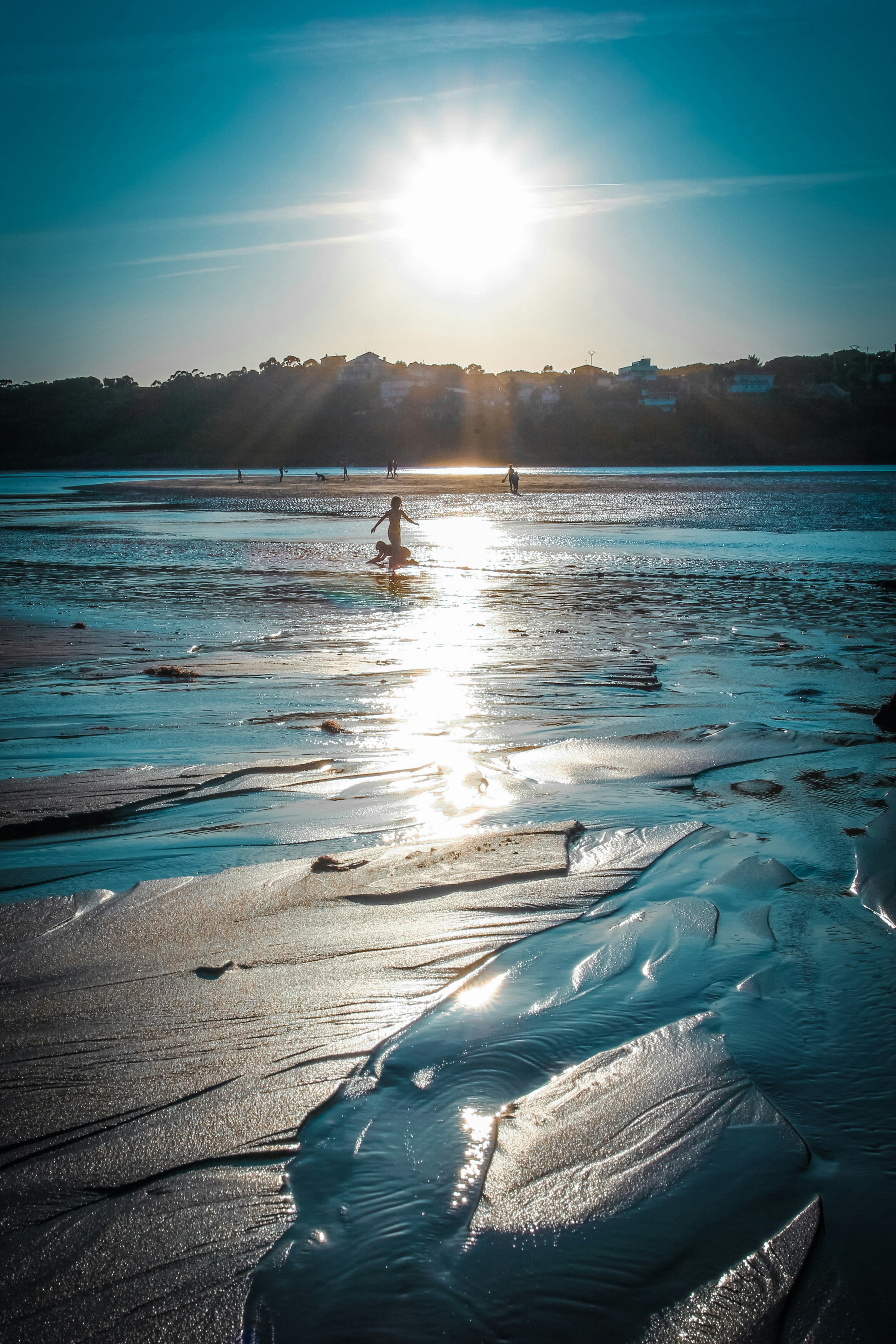 日の出の風景の写真 Unsplashの無料グレー写真