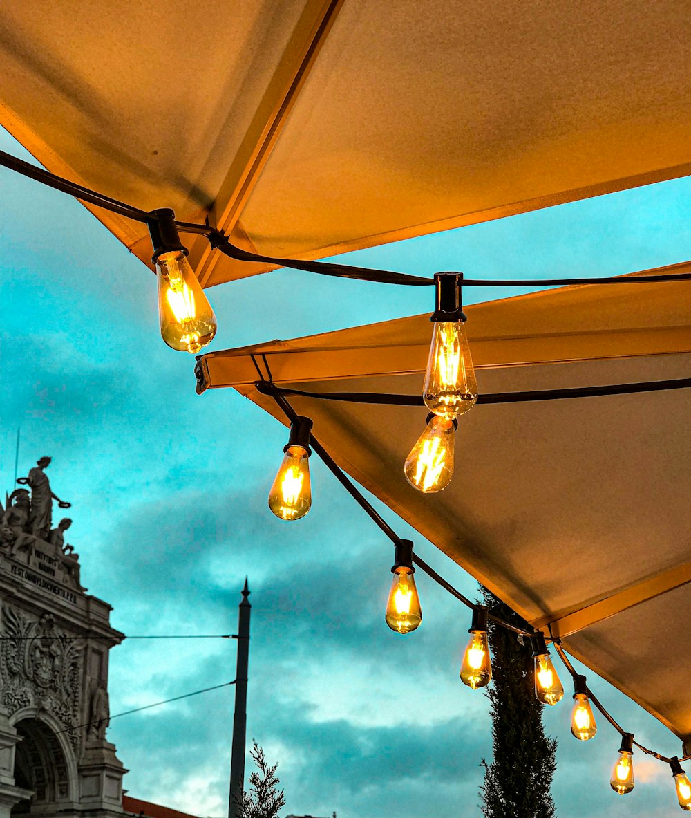 lighted yellow pendant lamps