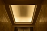 Ceiling with smooth tablaroca and elegant plafones lighting