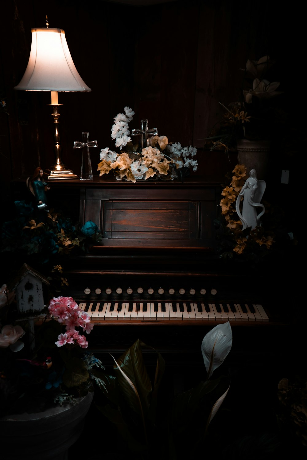 flowers on piano
