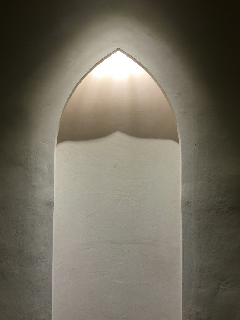 Line Wall Light