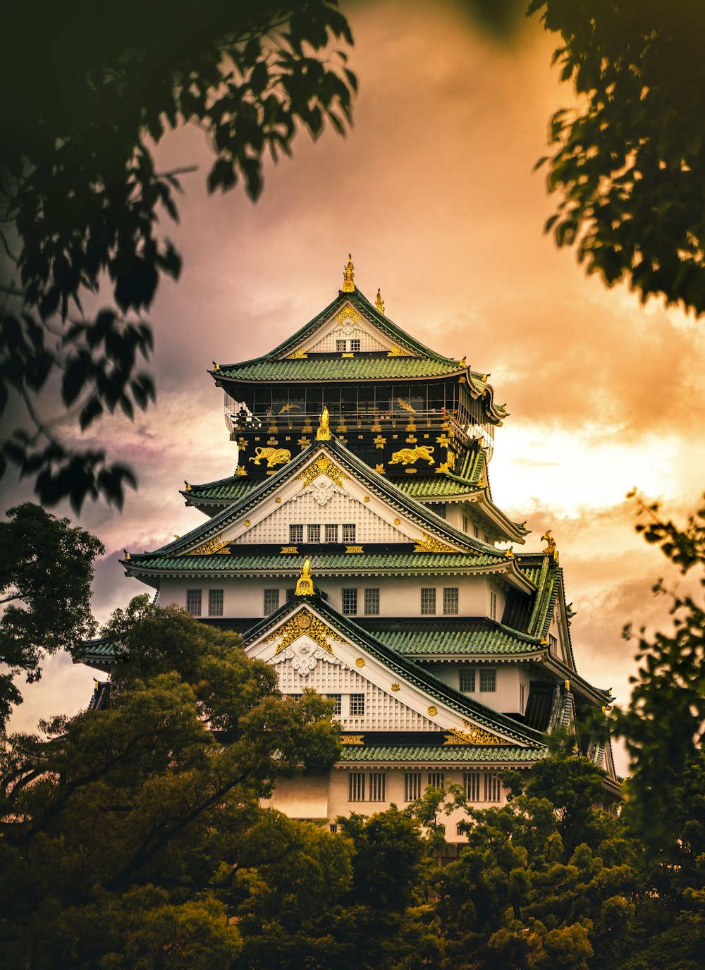 white and green castle