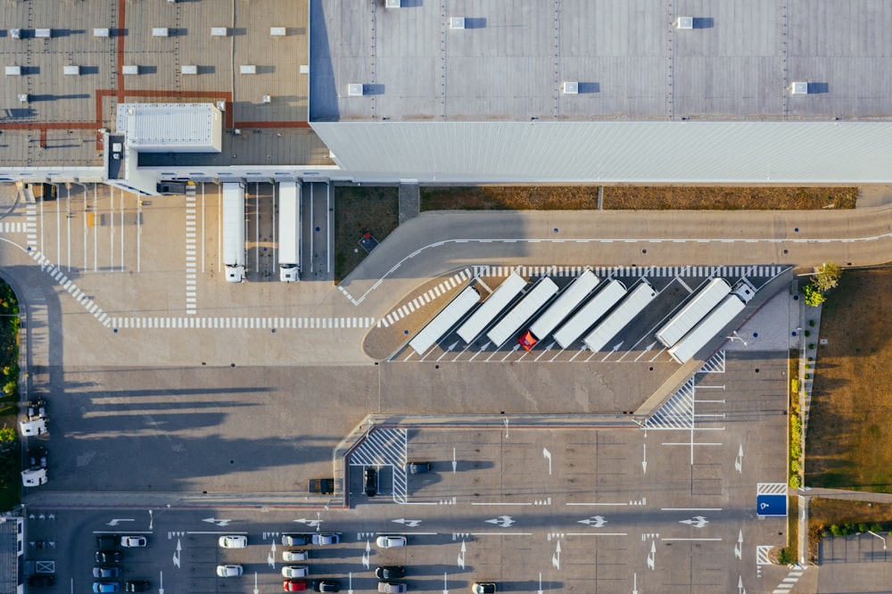 Aerial of a warehouse with trucks.