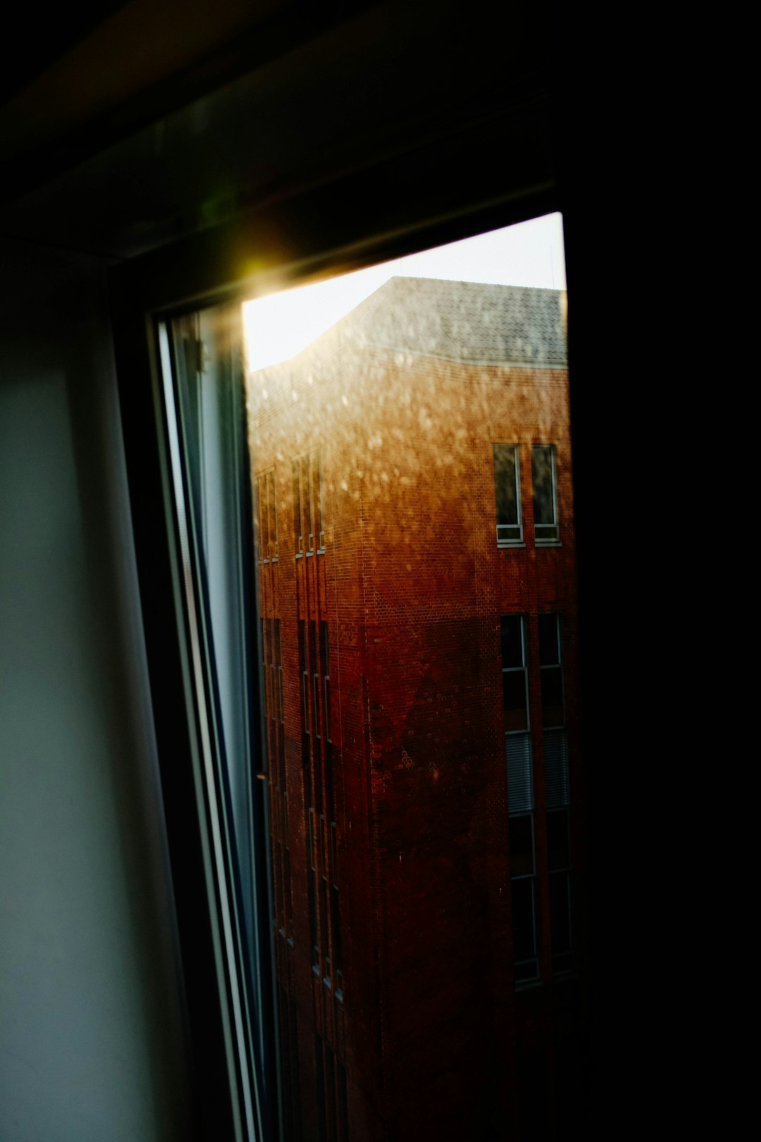 brown apartment building