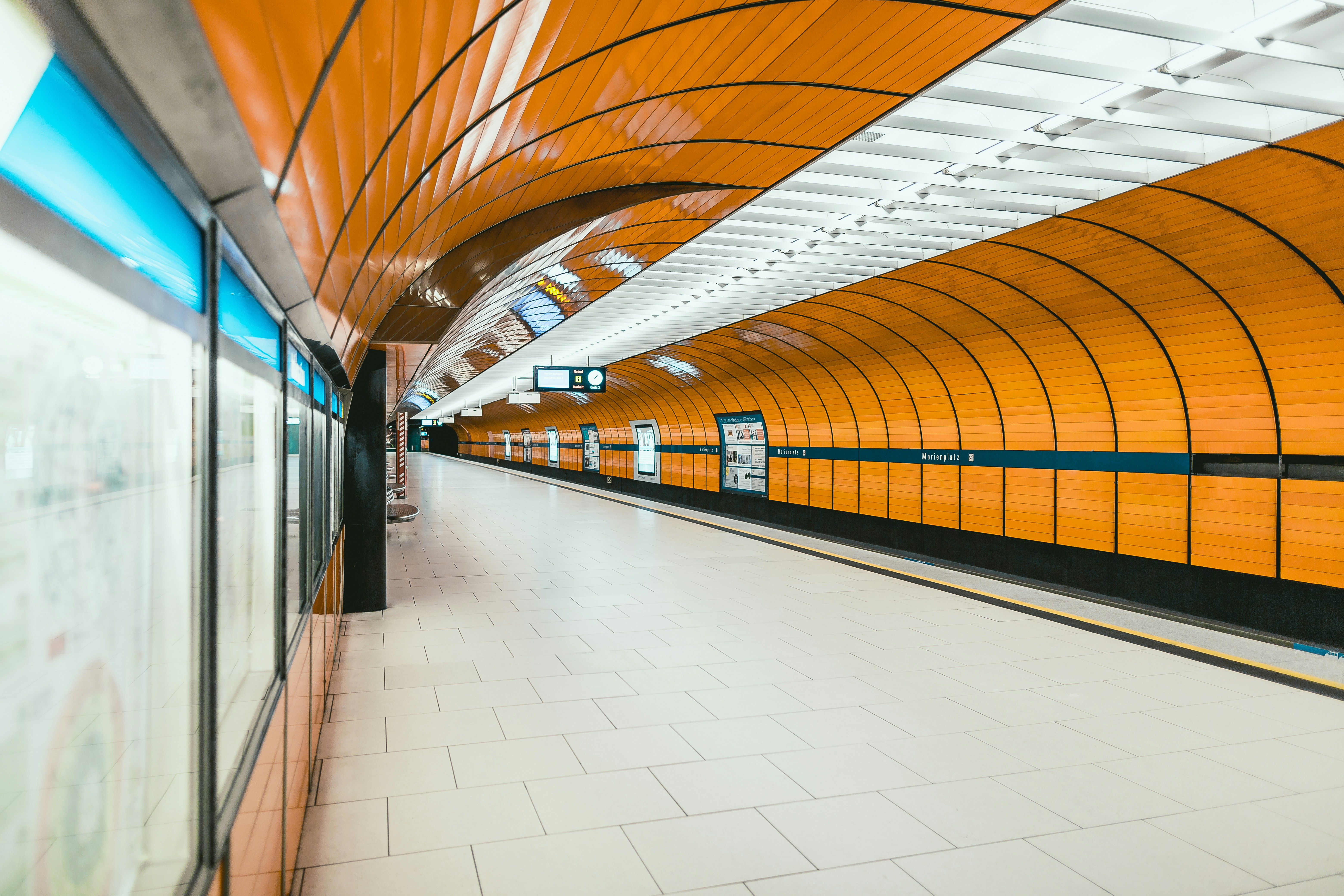 Photo by niklas_hamann