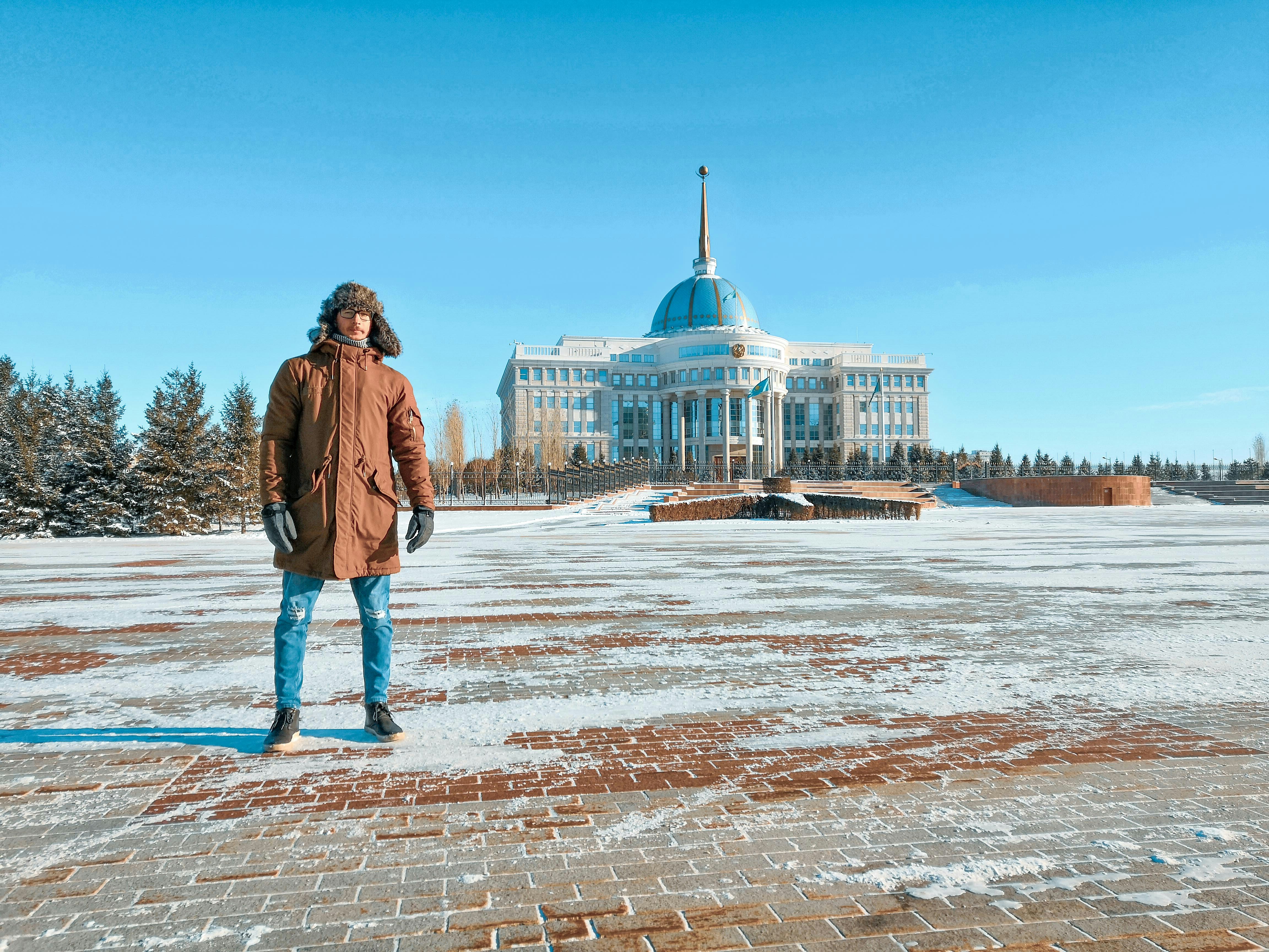 Stay online in the Kazakhstan with a prepaid eSIM from eSIMlii. Instant activation, no roaming charges, and reliable coverage.