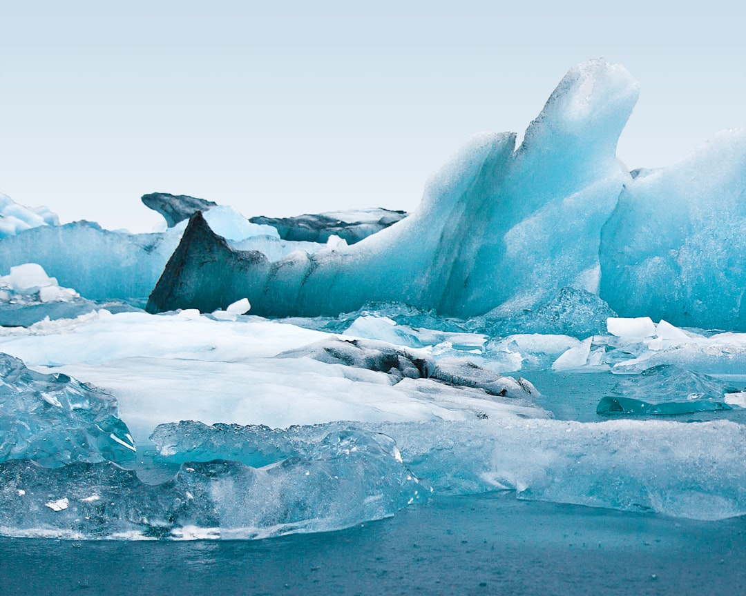 travelers stories about Glacial lake in Jökulsárlón, Iceland