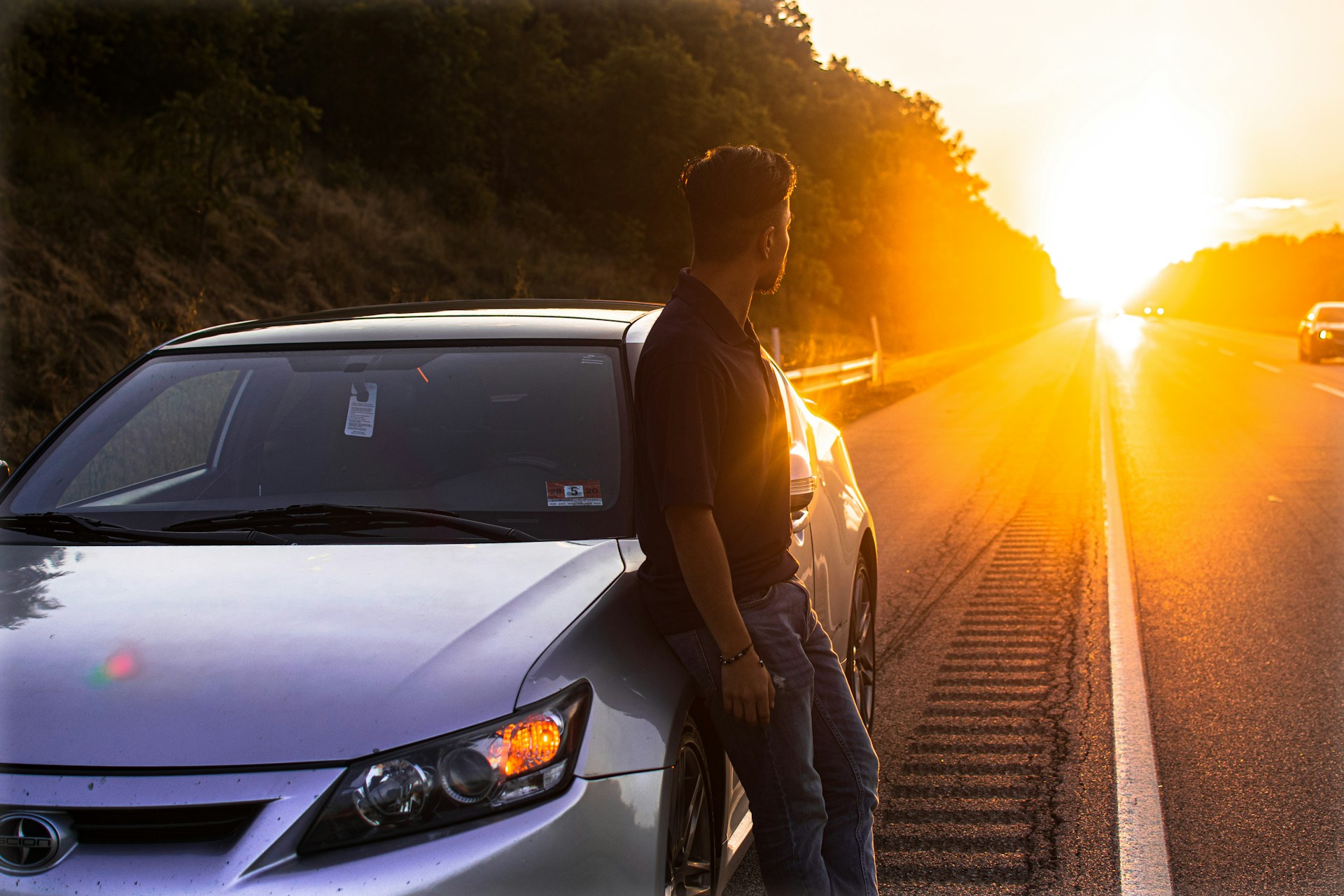 black and white bed linen