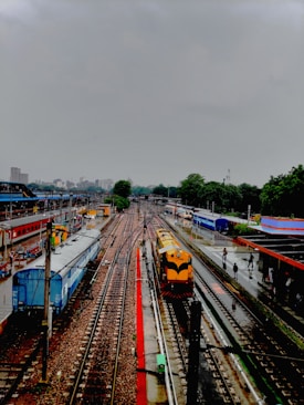 yellow train