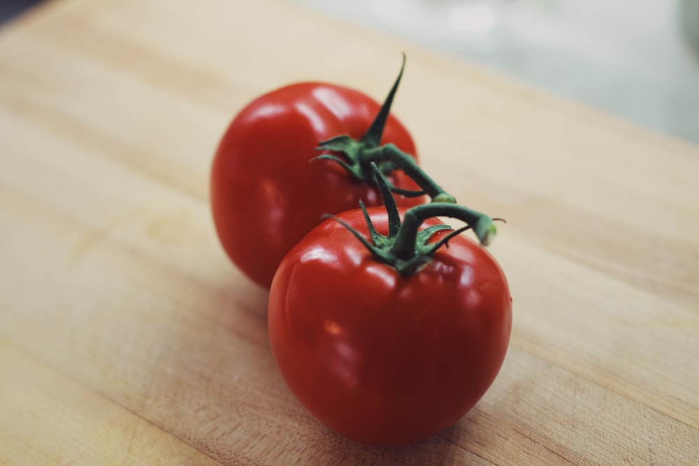 two red tomatoes