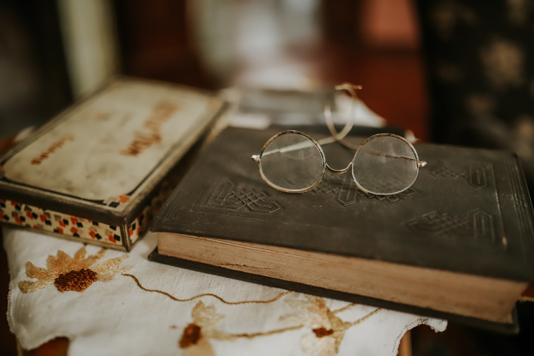 silver-colored framed eyeglasses