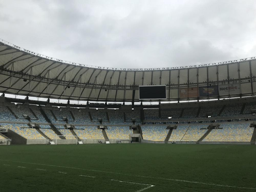 Estadio de campo de fútbol