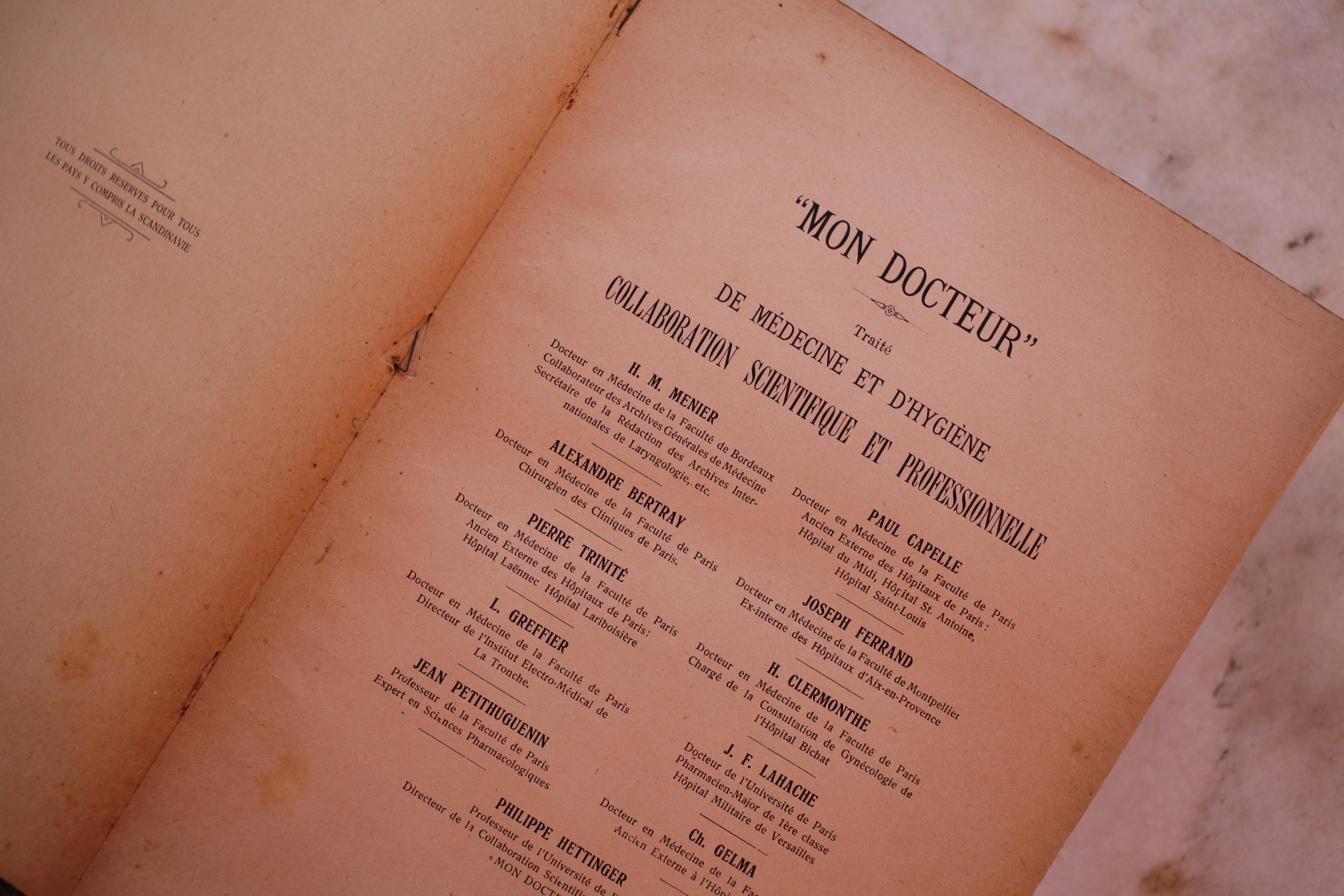 photo-1566134101508-13059be7d678?ixid=M3