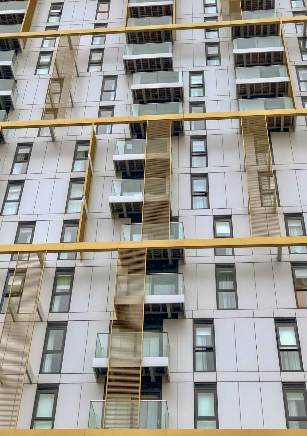 brown concrete building