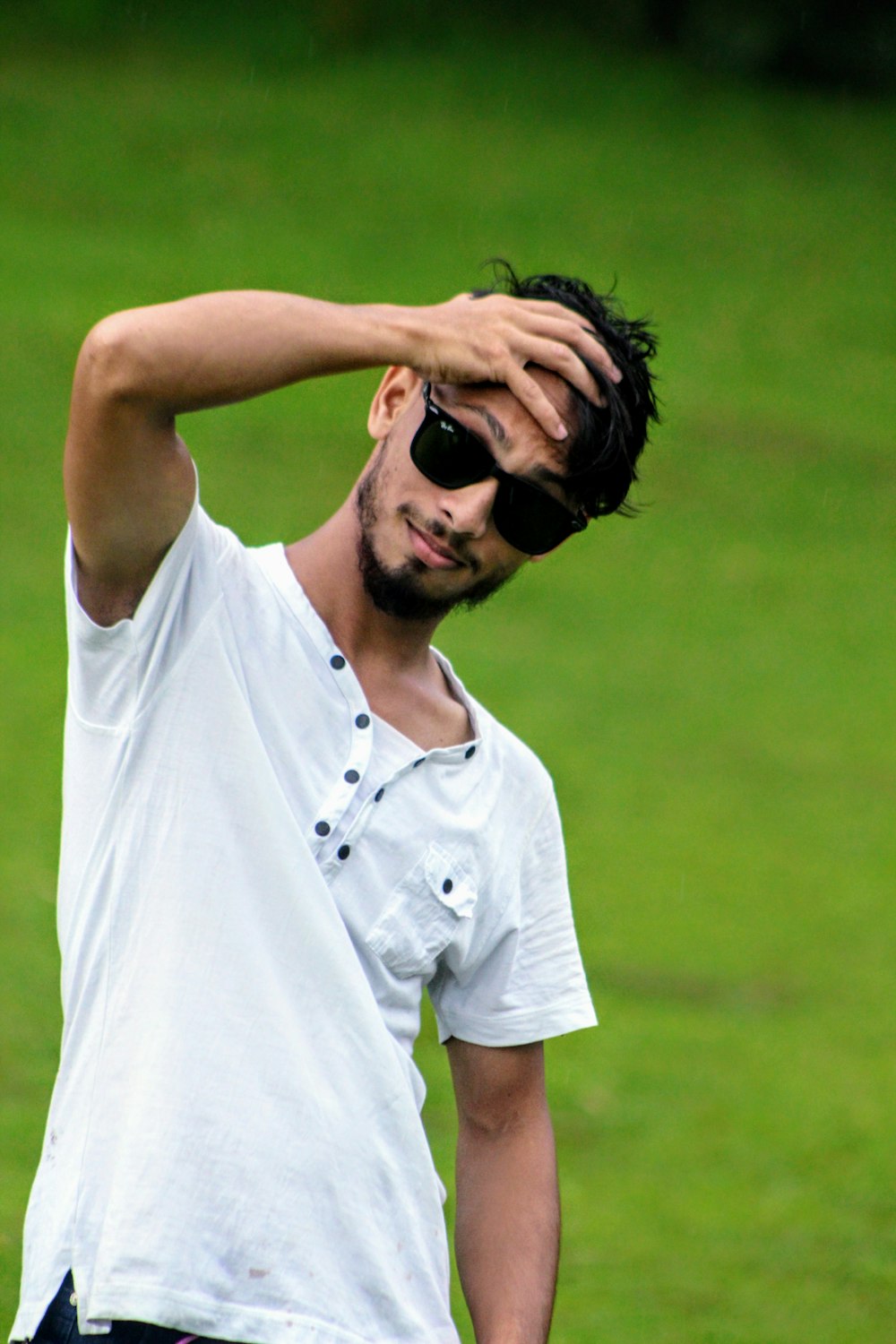 man wearing white shirt