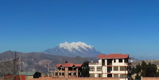 photo of El Alto - Mallasilla Town near North Yungas Road